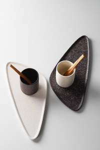 GöKHAN ZiNCiR - MONO - black & white set with natural wood spoon and black ceramic tray.